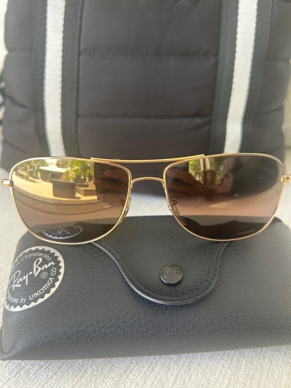 Ray-Ban Unisex RB3543 Chromance Aviator sunglasses in a gold metal frame